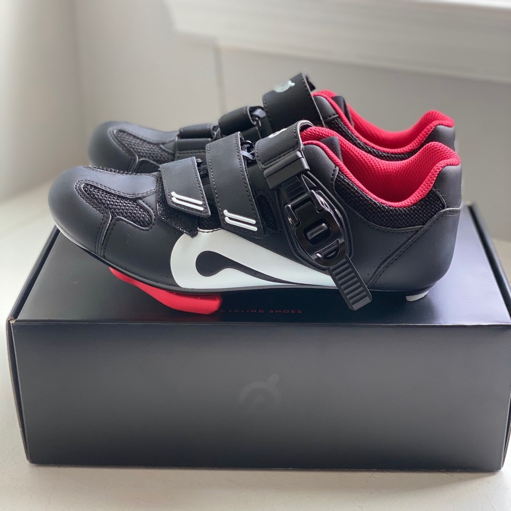 *Brand New* Peloton Cycling shoes Sz. 38